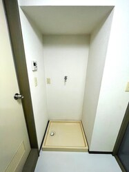 Lunar・Apartmentsの物件内観写真